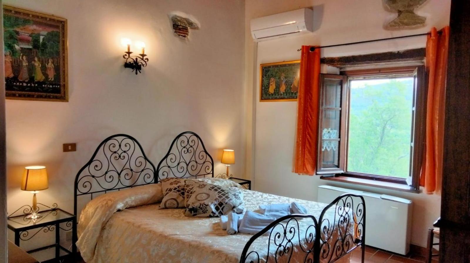 Agriturismo Grossola Castiglione dʼOrcia Exteriör bild