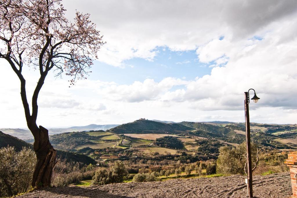 Agriturismo Grossola Villa Castiglione dʼOrcia Exteriör bild