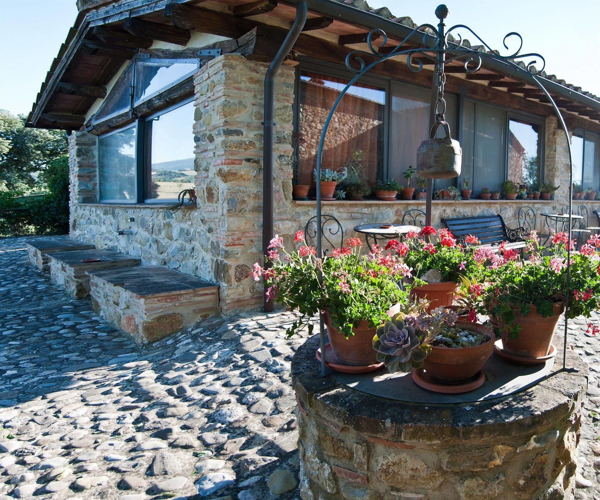 Agriturismo Grossola Castiglione dʼOrcia Exteriör bild