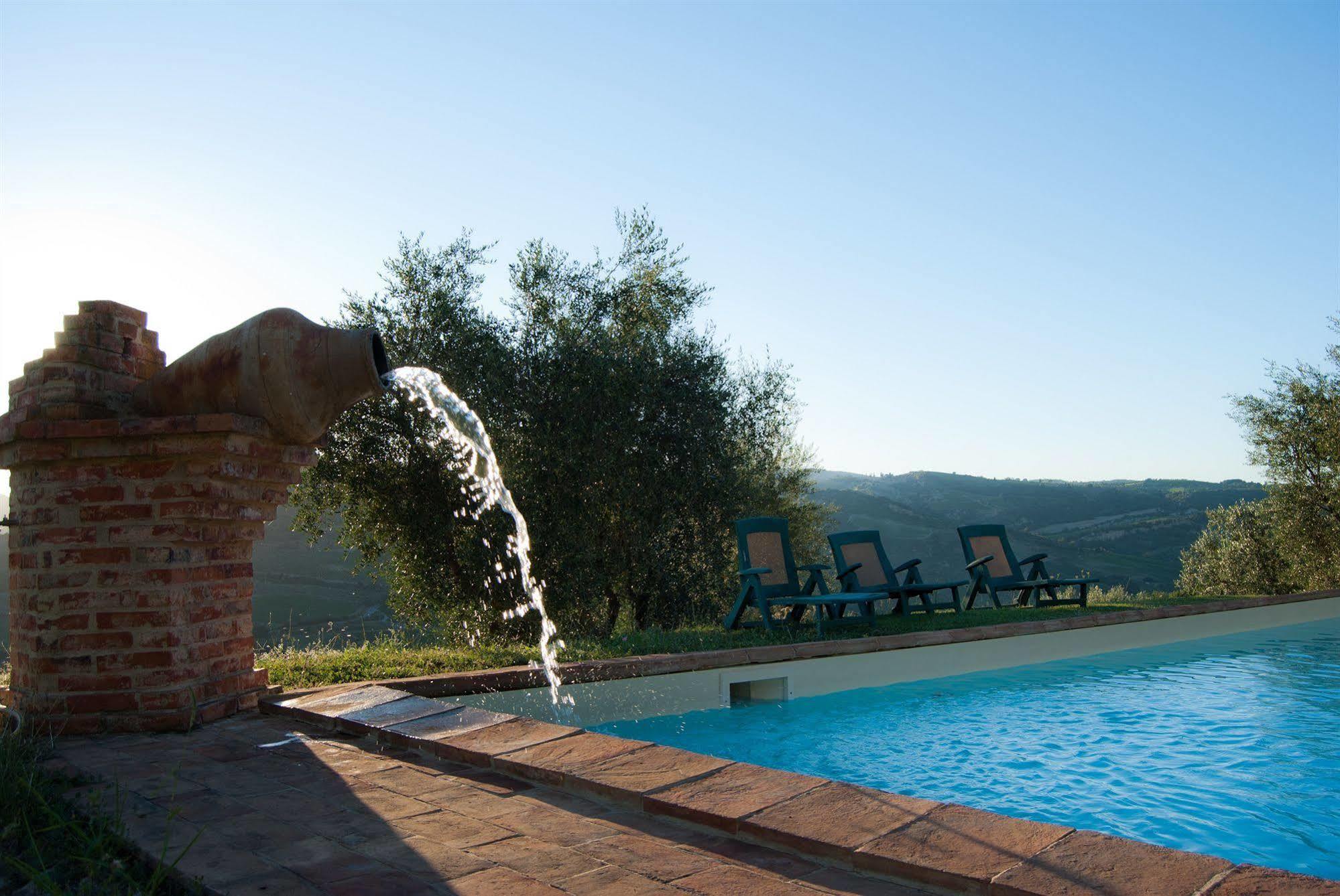 Agriturismo Grossola Castiglione dʼOrcia Exteriör bild