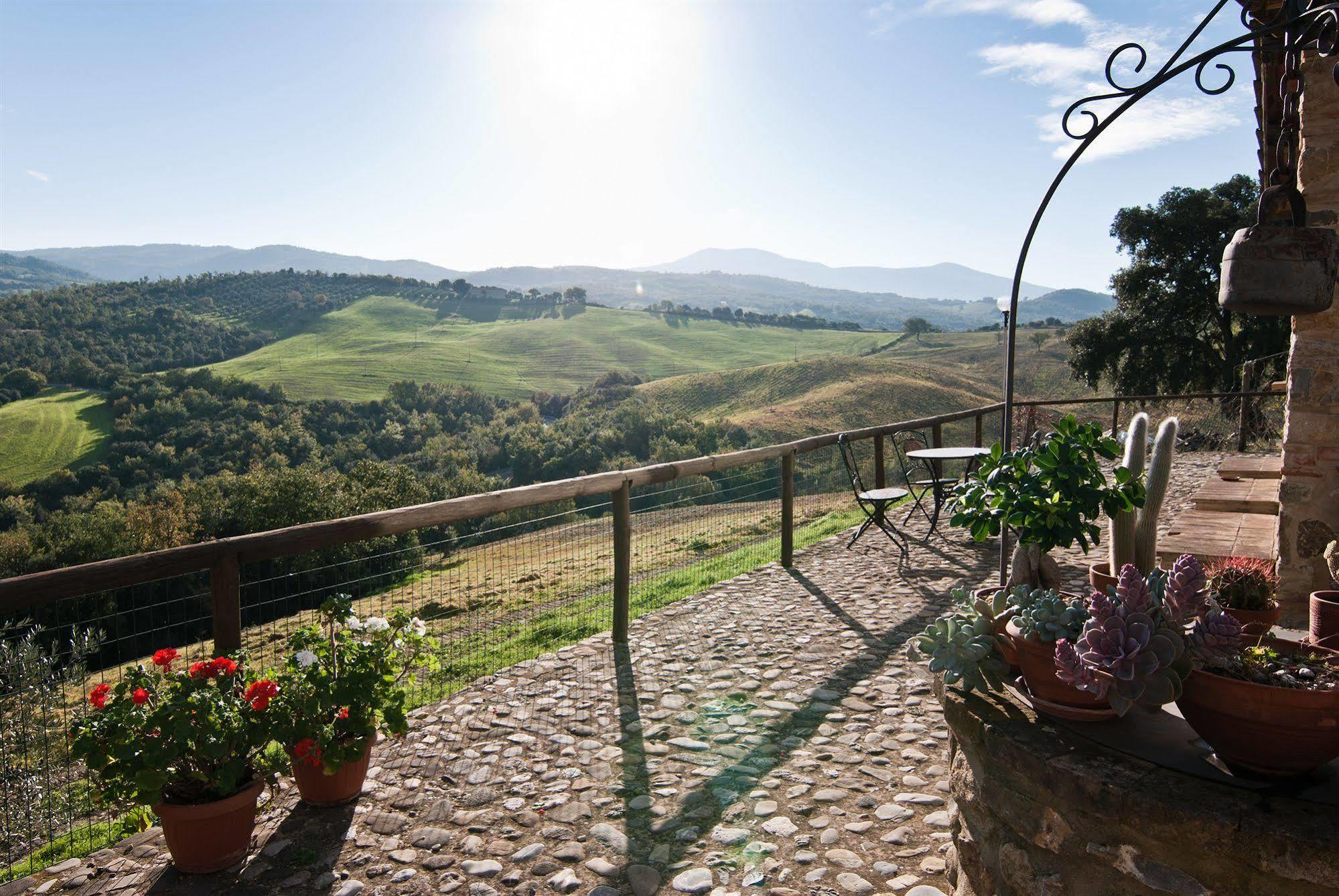 Agriturismo Grossola Castiglione dʼOrcia Exteriör bild