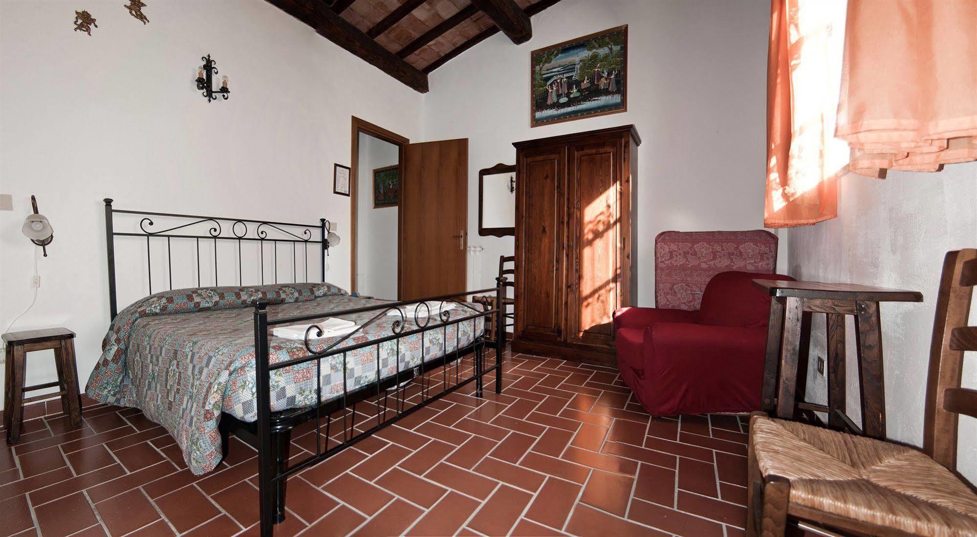 Agriturismo Grossola Castiglione dʼOrcia Exteriör bild